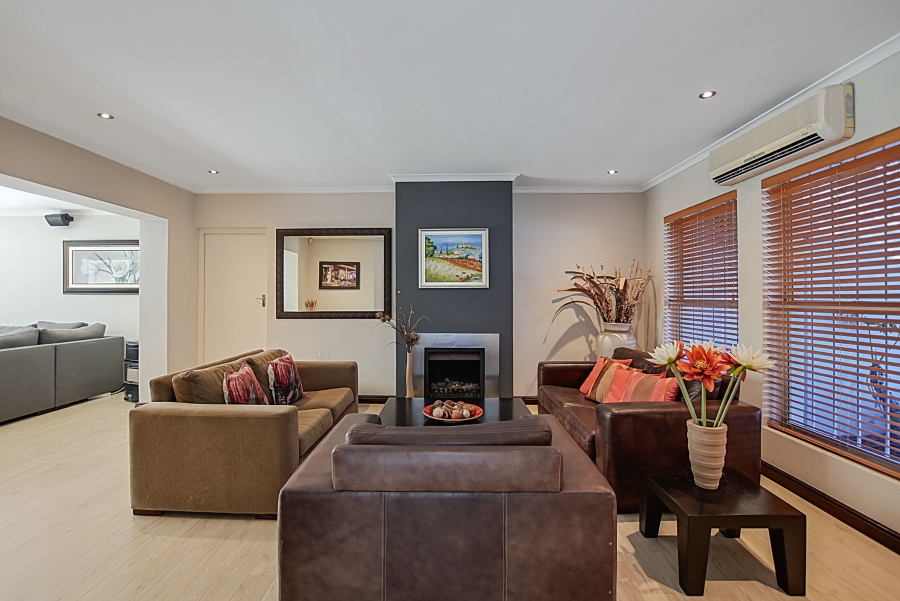 4 Bedroom Property for Sale in Blouberg Rise Western Cape